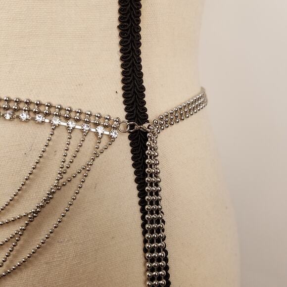 Ball Chain Belt Silver Tone Festoon AB Crystals Adjustable Rhinestones Waistband - Picture 4 of 9